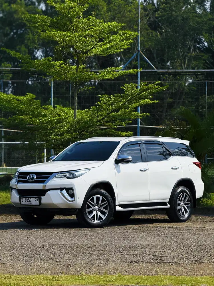 Fortuner VRZ 2016 Matic ISTIMEWA TERAWAT