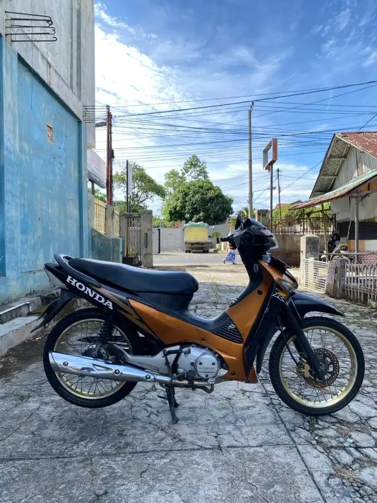 Dijual Honda Supra X 2008