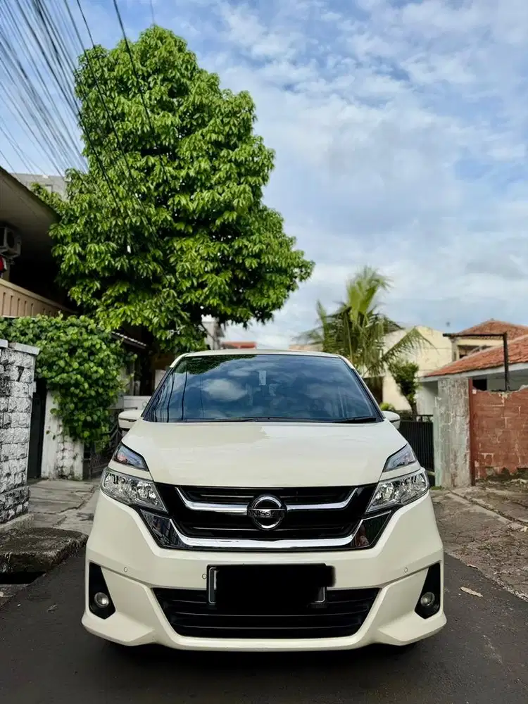 NISSAN SERENA 2.0 2019 TYPE X LOW ODO
