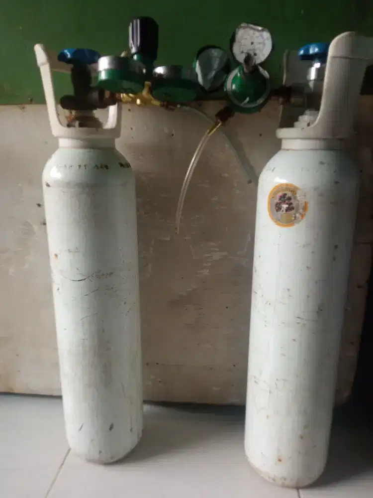 Tabung Oksigen ada 2