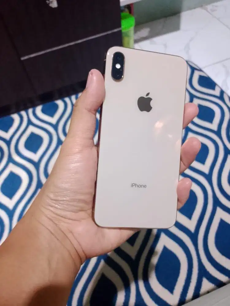 iPhone XS Max 255GB Gold Fullset Box Ori Imei Aman Whitelst All Opt