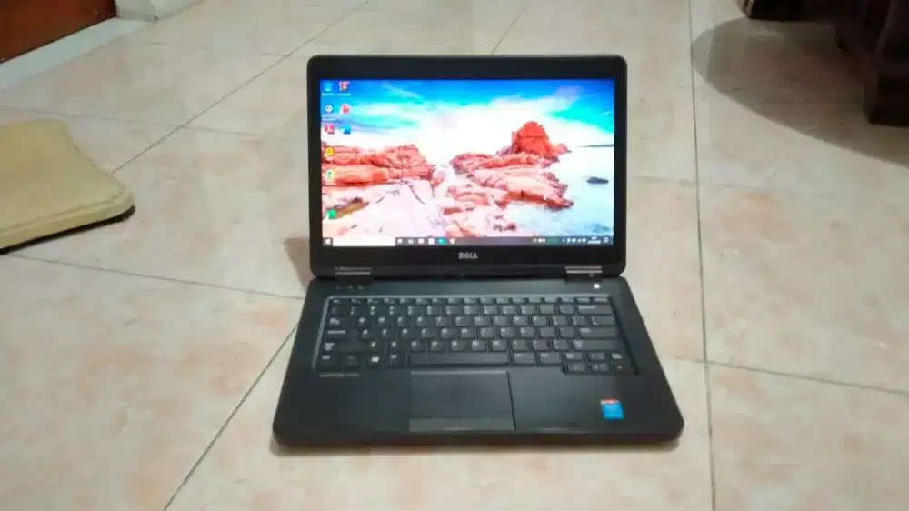 Dell latitude core i5 joss lancar