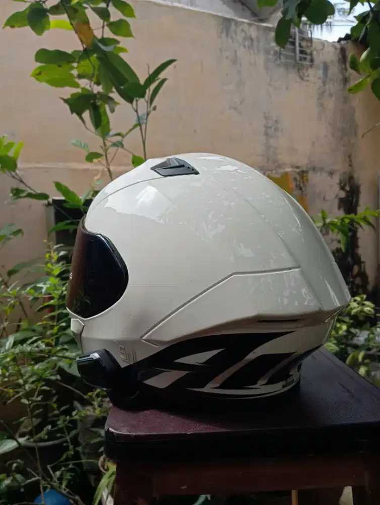 Airoh Valor White Glossy