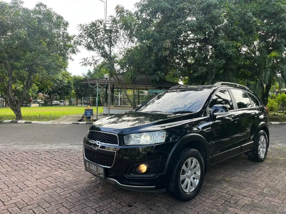 Chevrolet Captiva Bensin 2015 Istimewa