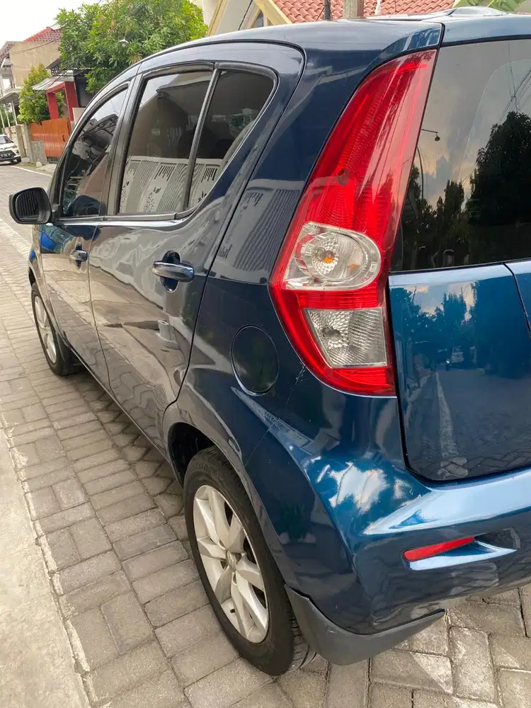 Suzuki Splash 2011 Bensin