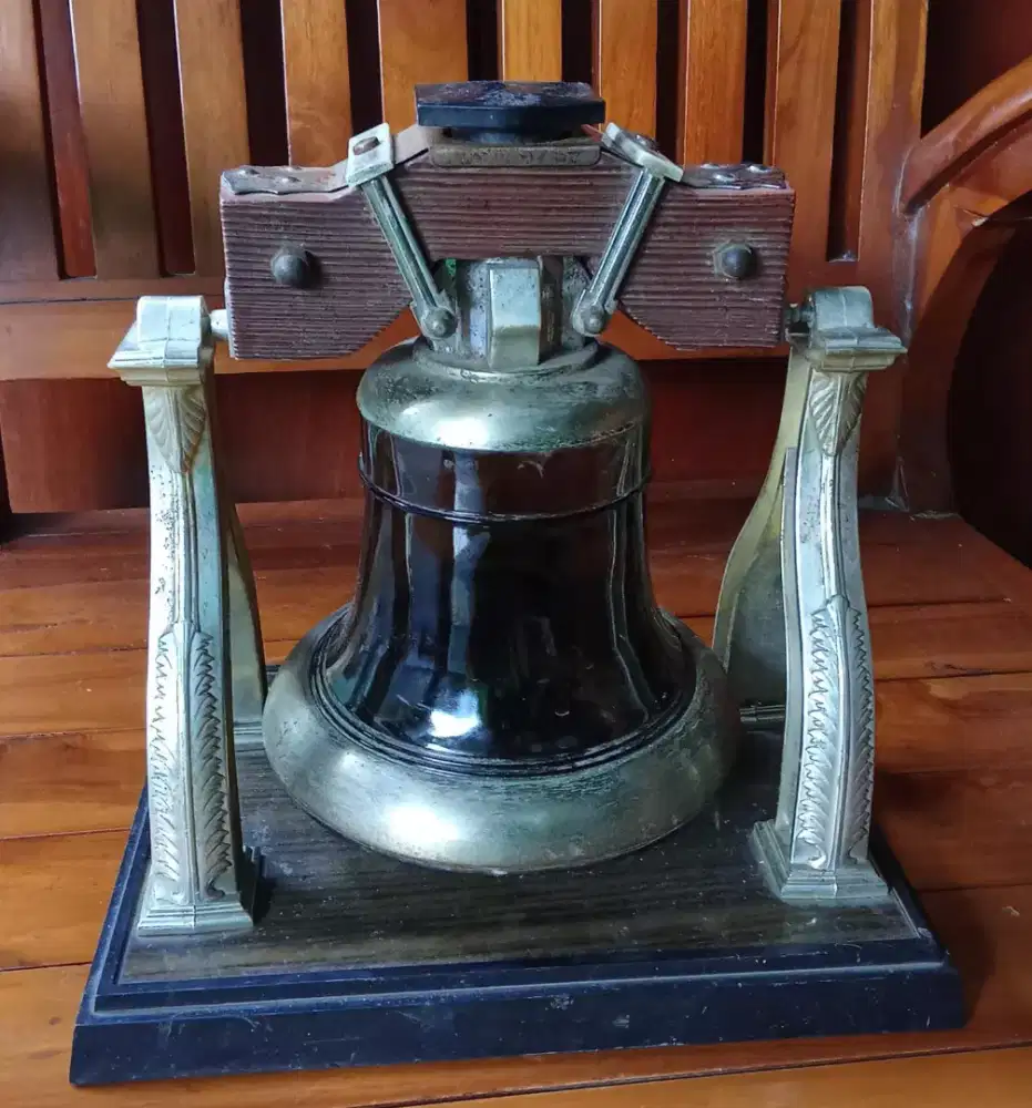 box musik model lonceng