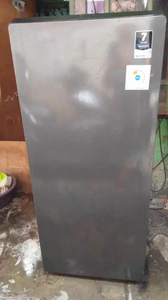 Kulkas 1 pintu AQUA ORIGINAL GRATIS ANTAR