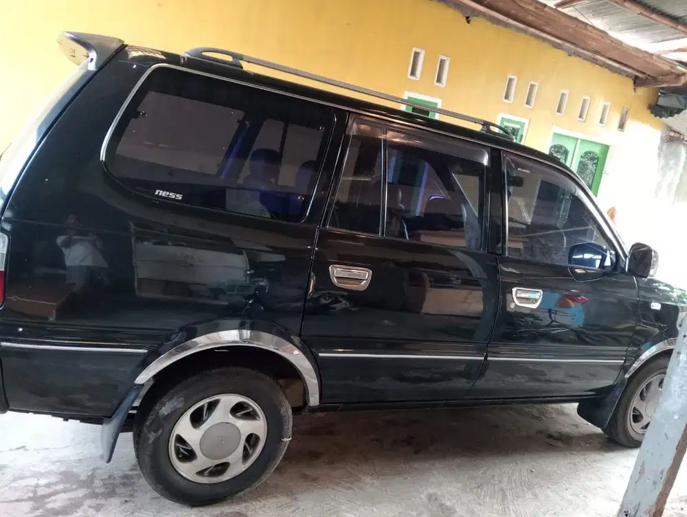 Toyota Kijang 2001 Bensin