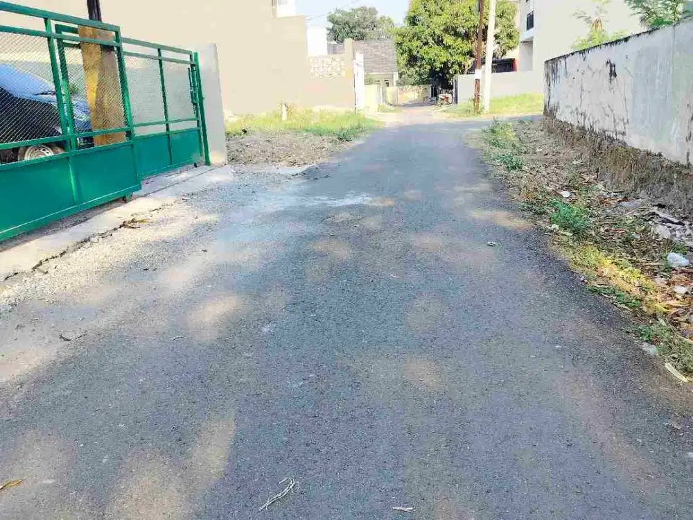 TANAH CISARANTEN 3.9JT/METER JALAN UTAMA KOMPLEK