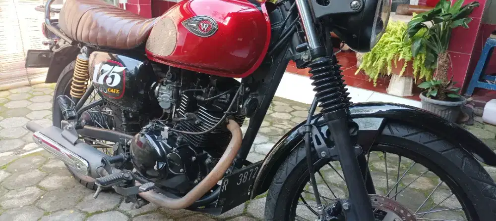Jual cepat Kawasaki w 175 cafe