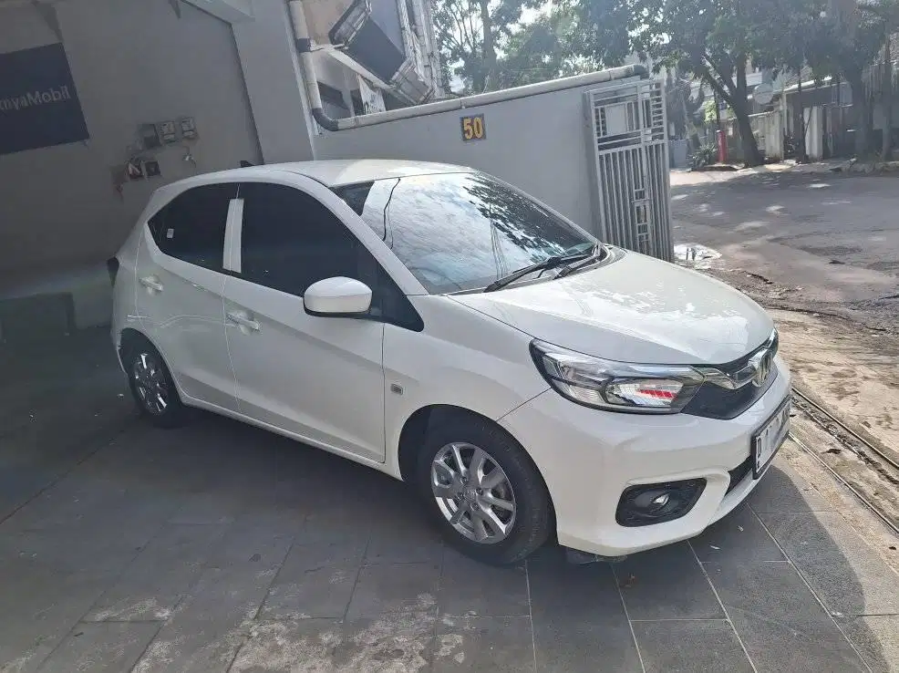 HONDA BRIO 1.2 E CVT AT 2018/2019 PUTIH MATIC