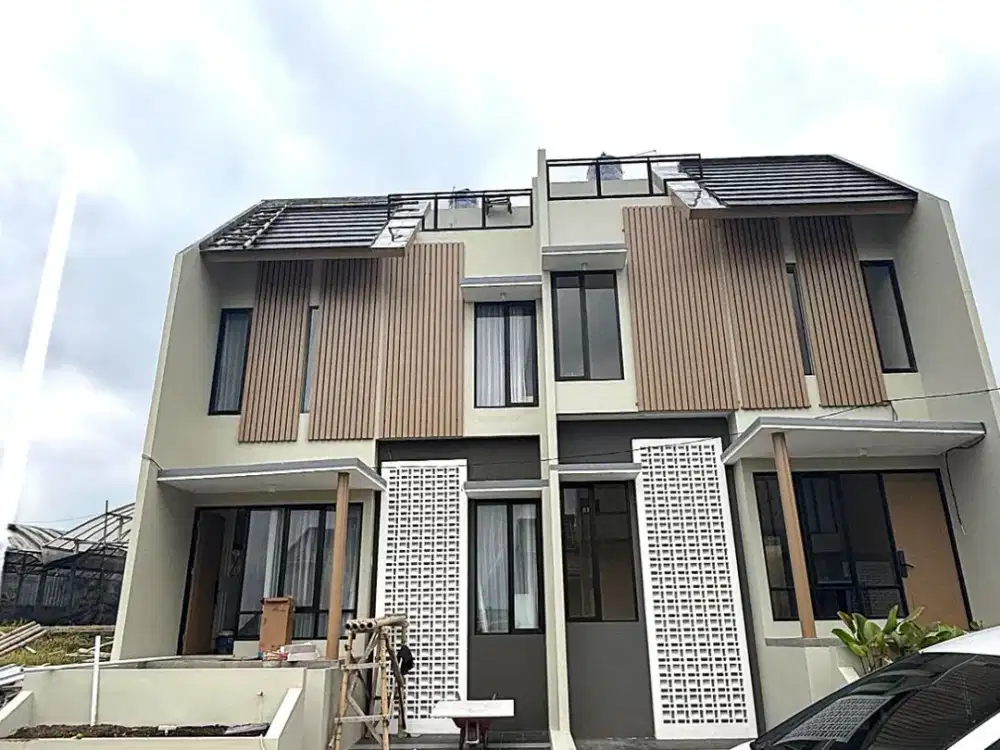 vila batu malang dekat alun-alun dan tempat pariwisata