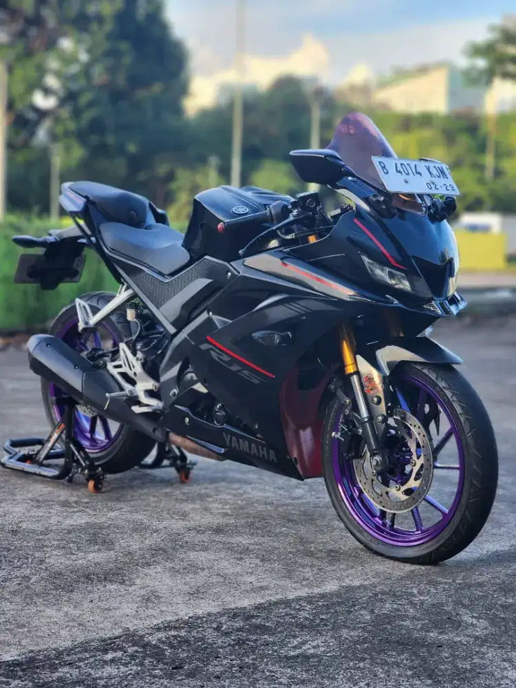 Yamaha R15 V3 Black