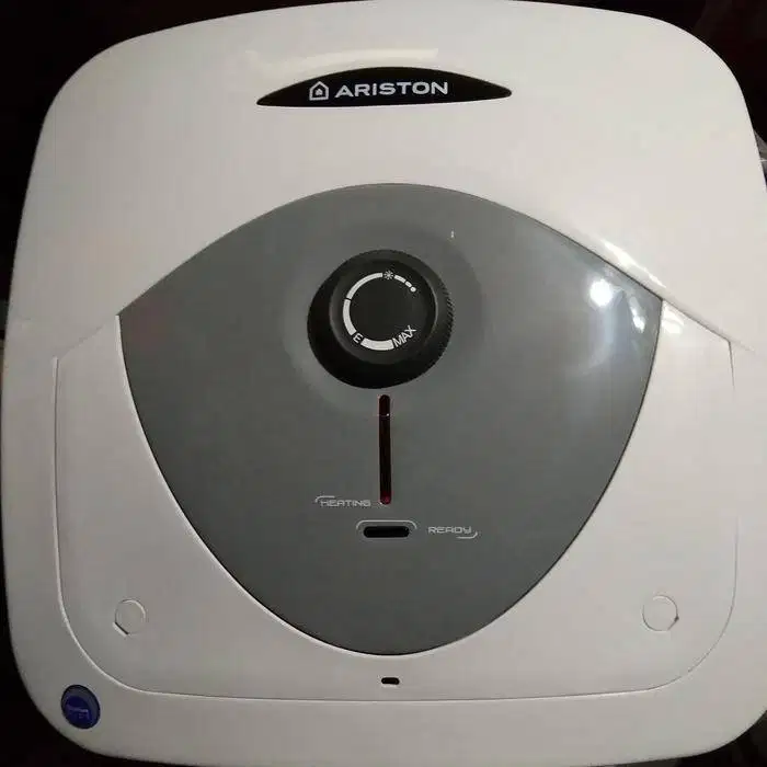 Water Heater 15 Liter/350 W AN 15 RS Merk Ariston | Harga Miring