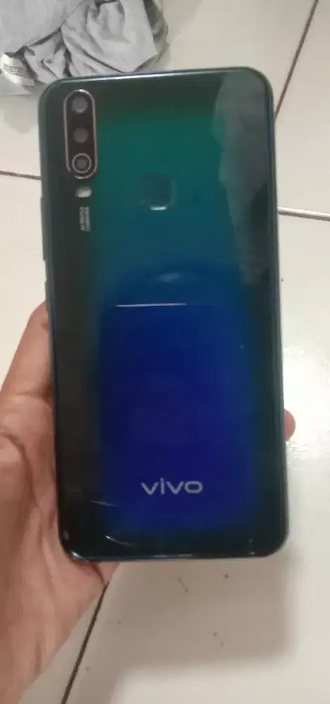 Vivo y17 RAM 8/254 GB