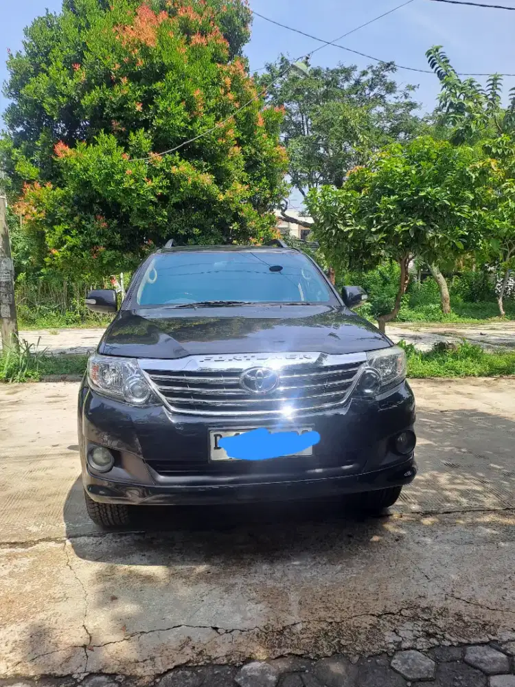 Toyota Fortuner G lux 2013