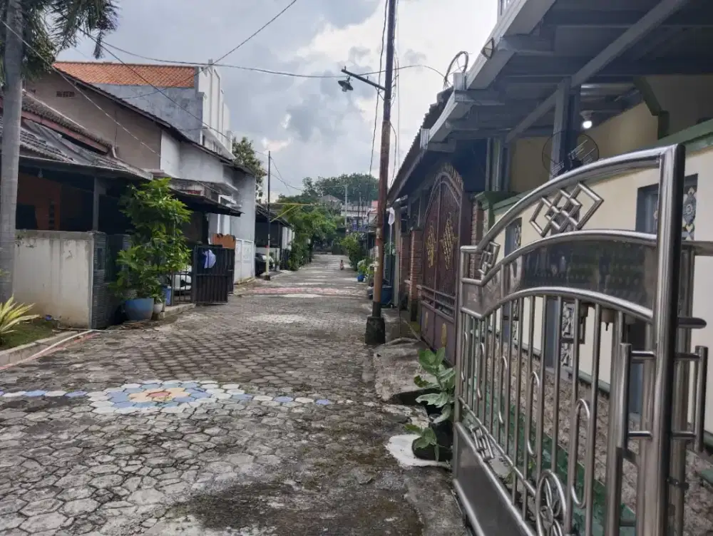 Dijual rumah 2 Lantai ready murah di Graha Mulia Asri