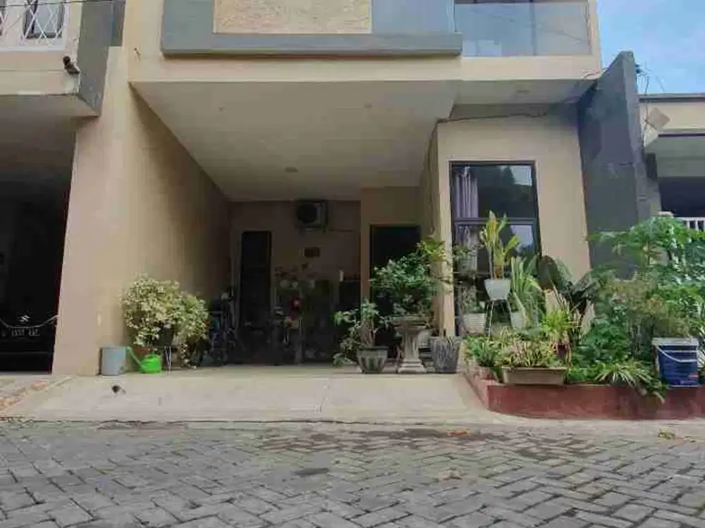 RUMAH SIAP HUNI DI PERUMAHAN BUKIT CITRA DARMO SURABAYA BARAT