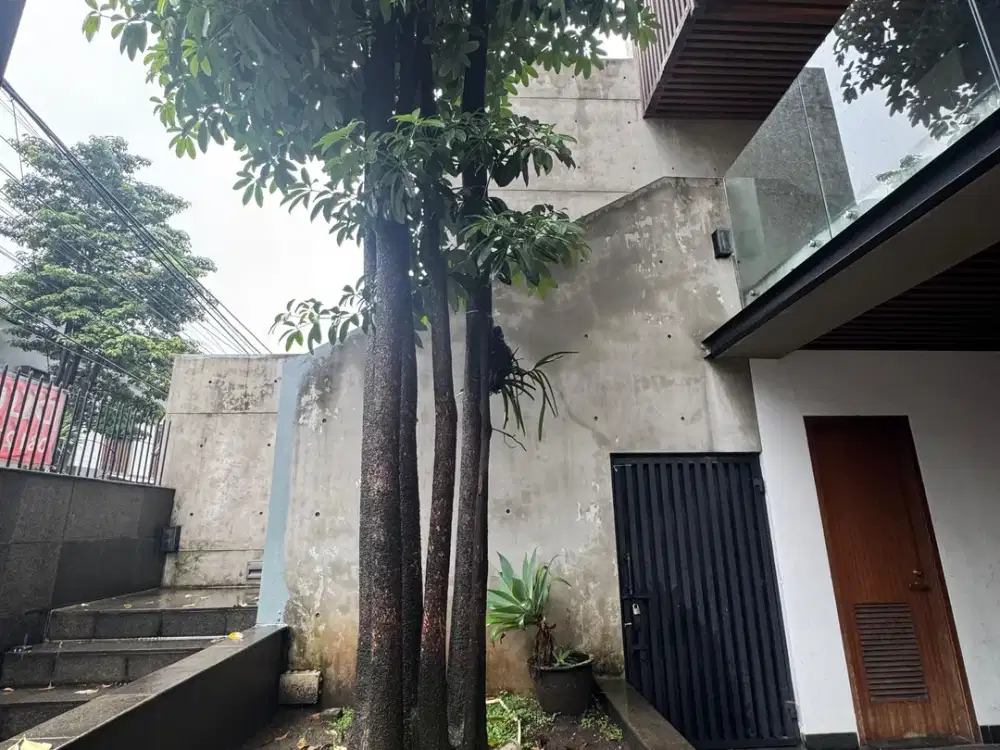 Dijual Rumah Mewah & Luas di Rajawali Sakti  Bandung Siap Huni