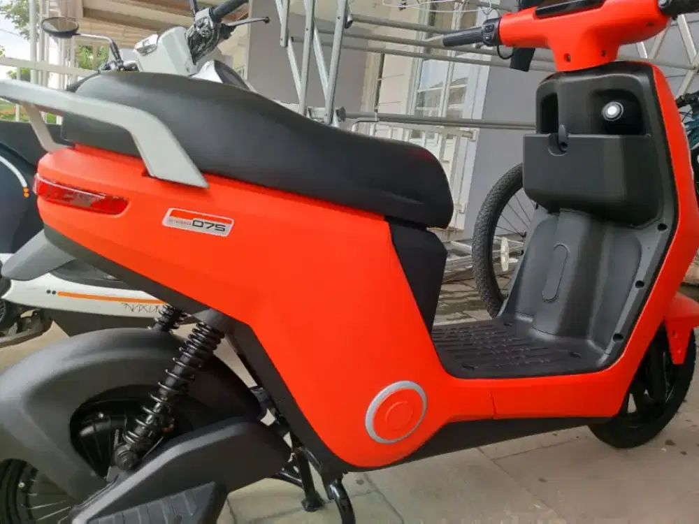 Dijual , Sepeda listrik baru dipakai 2 bulan UNINFLY D75