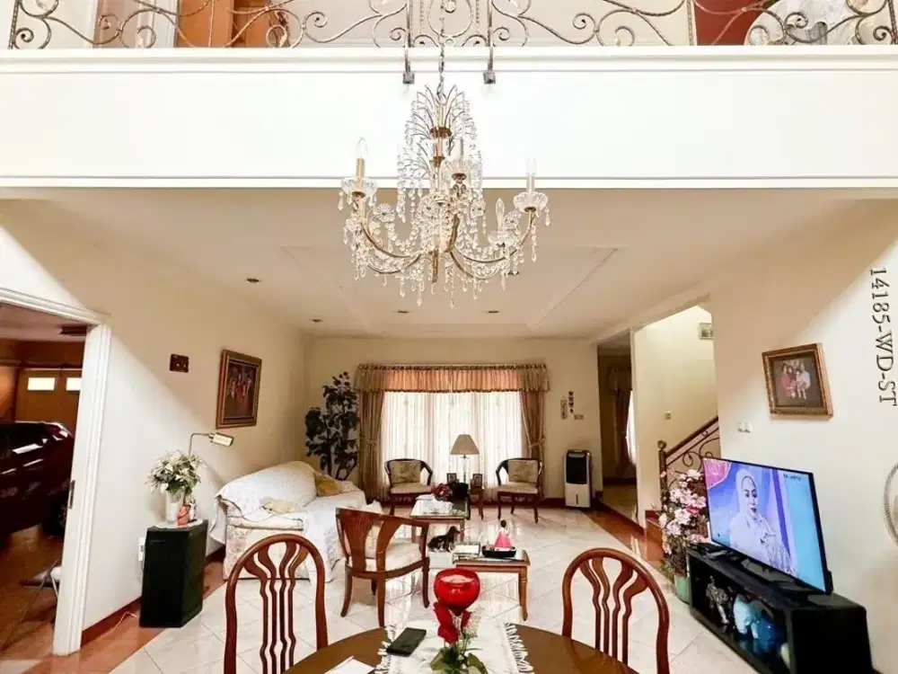 Dijual rumah rumah rapi & hommy di Menteng Bintaro