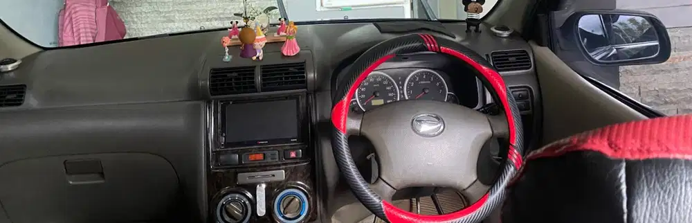 Daihatsu Xenia 2009 Bensin