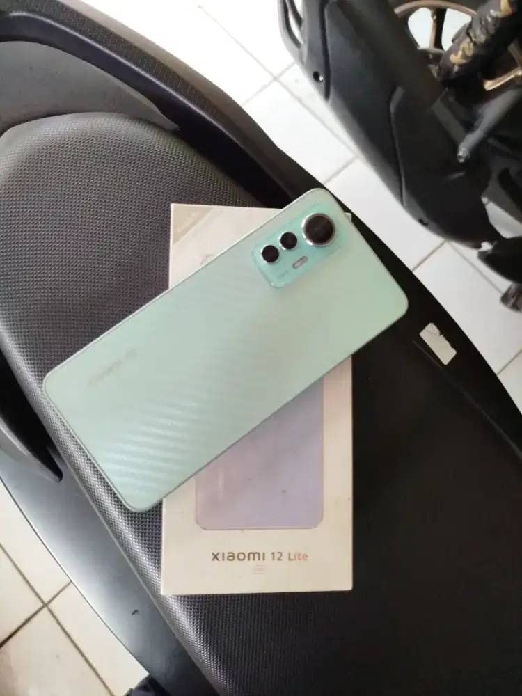 Xiomi m12 lite 5g ram 8/256