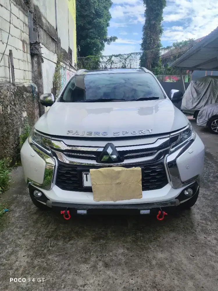 Mitsubishi Pajero sport dakar 4x4