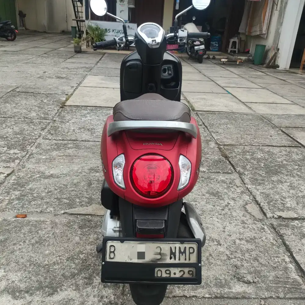 Honda Scoopy 2024