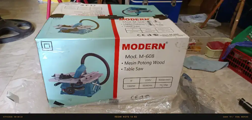 Table Saw Modern M-608