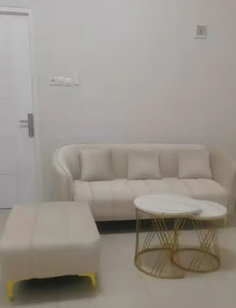 Meja minimalis estetic sepasang