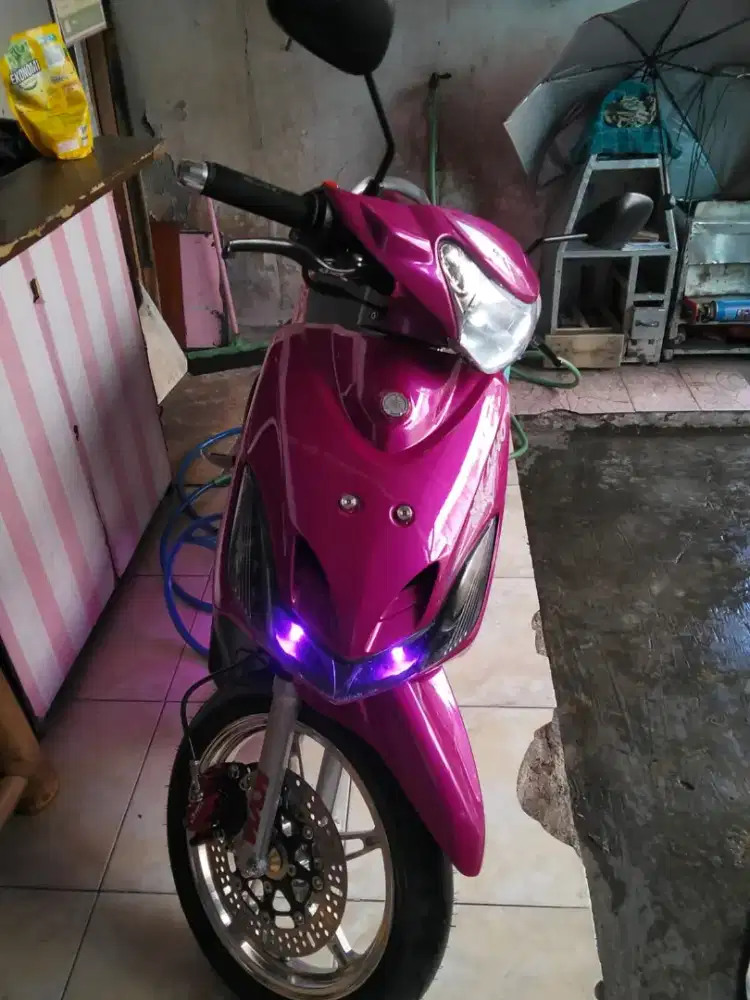 Jual mio smile 2011