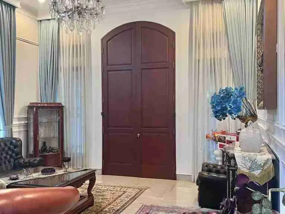 DIJUAL RUMAH MEWAH 2 LANTAI TURUN HARGA & BEBAS BANJIR DI TAMAN RADIO DALAM, KEBAYORAN BARU!