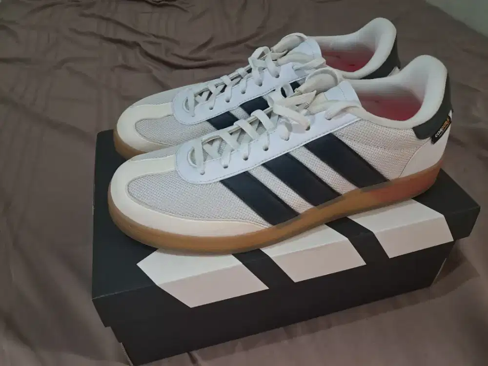 Unisex Adidas Training Spezial original size 42