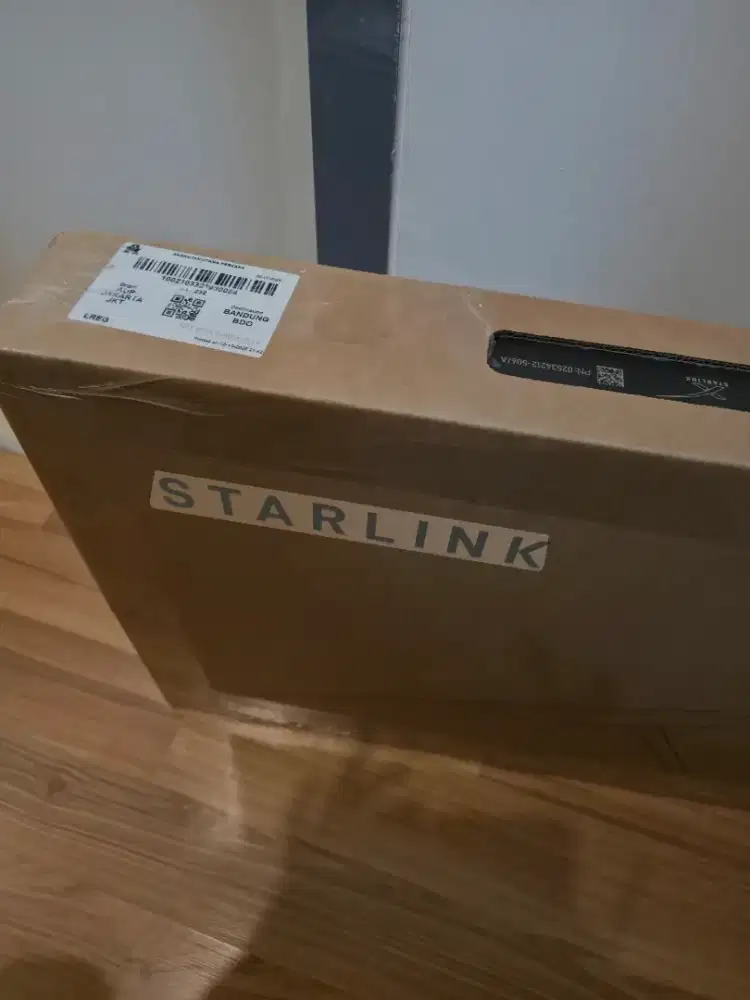 [JUAL RUGI] Starlink V4 Gen 3 Kit Antena Wi-Fi 6 (Pemakaian 2 Hari)