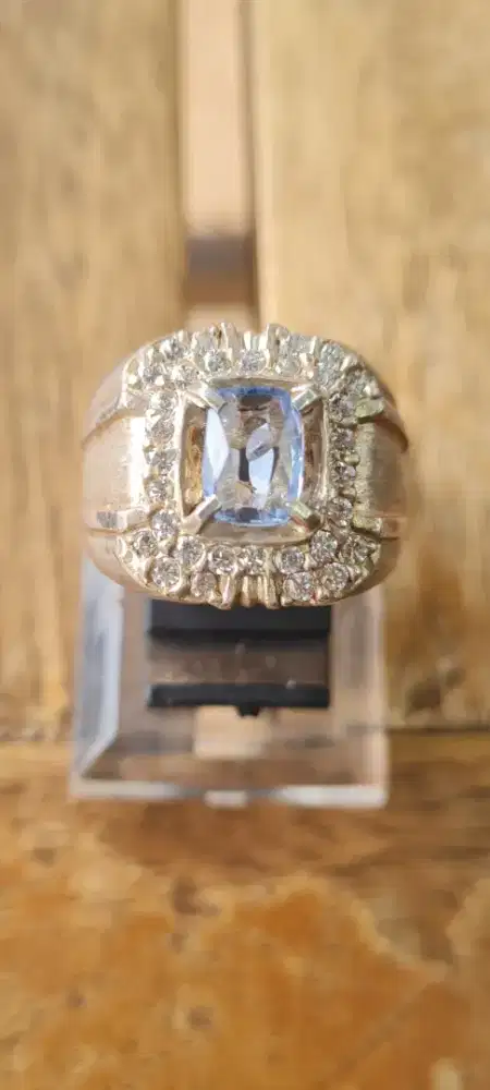 Cincin Perak Safir Biru Elegan Aura Mewah