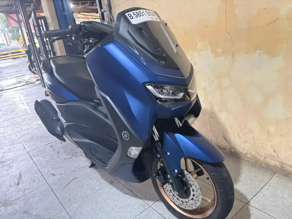 YAMAHA NMAX 2022 LIKE NEW