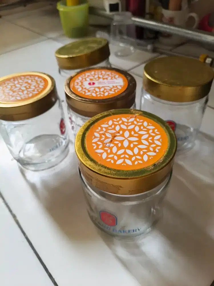 Toples Kaca bekas kue kering Ho**and