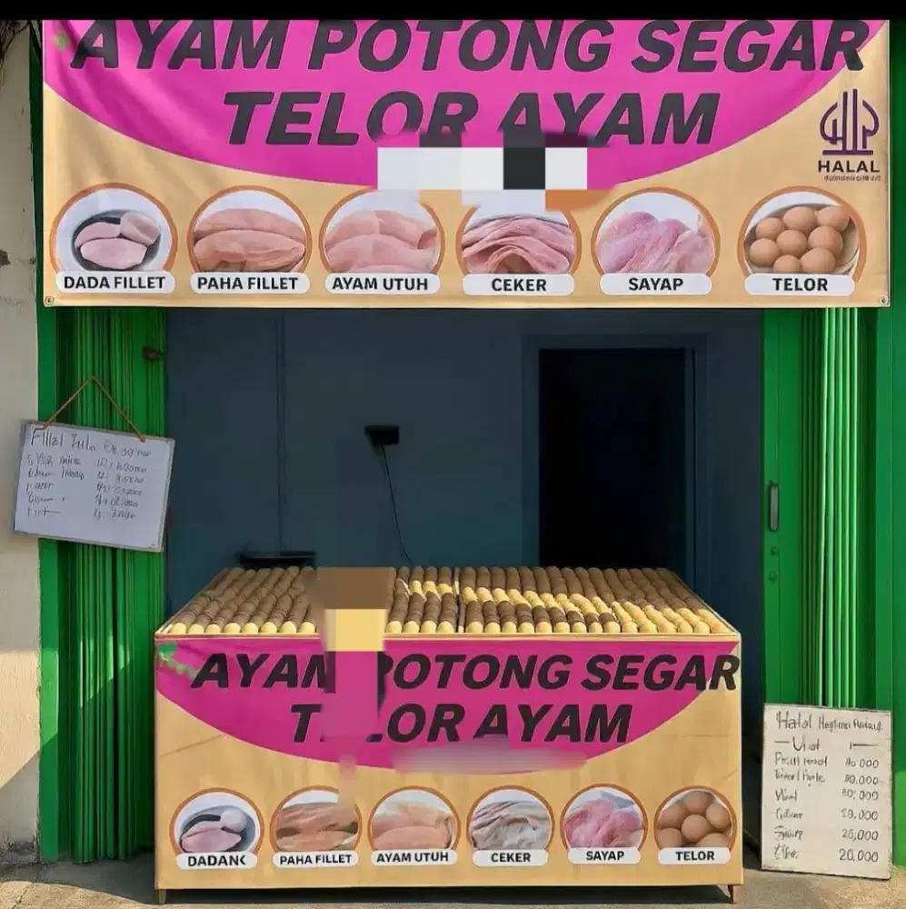 Penjaga Kios Ayam Potong dan Telur