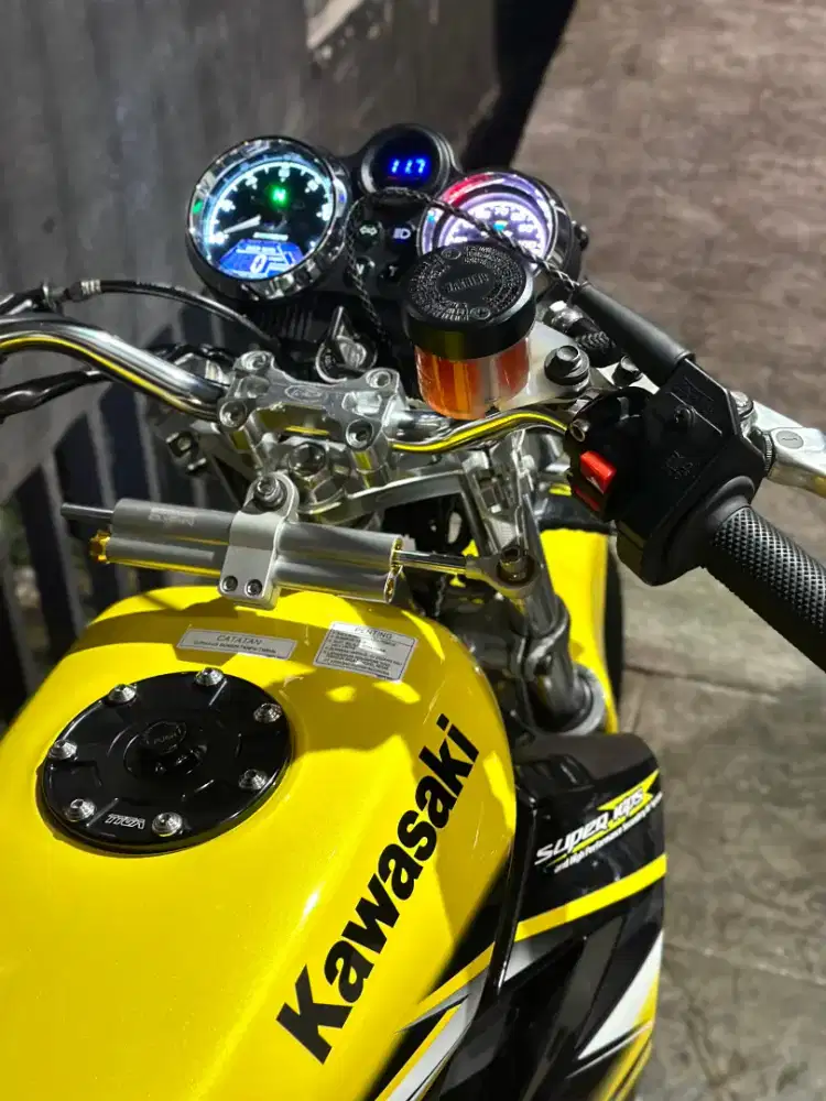 KAWASAKI NINJA SS 2013