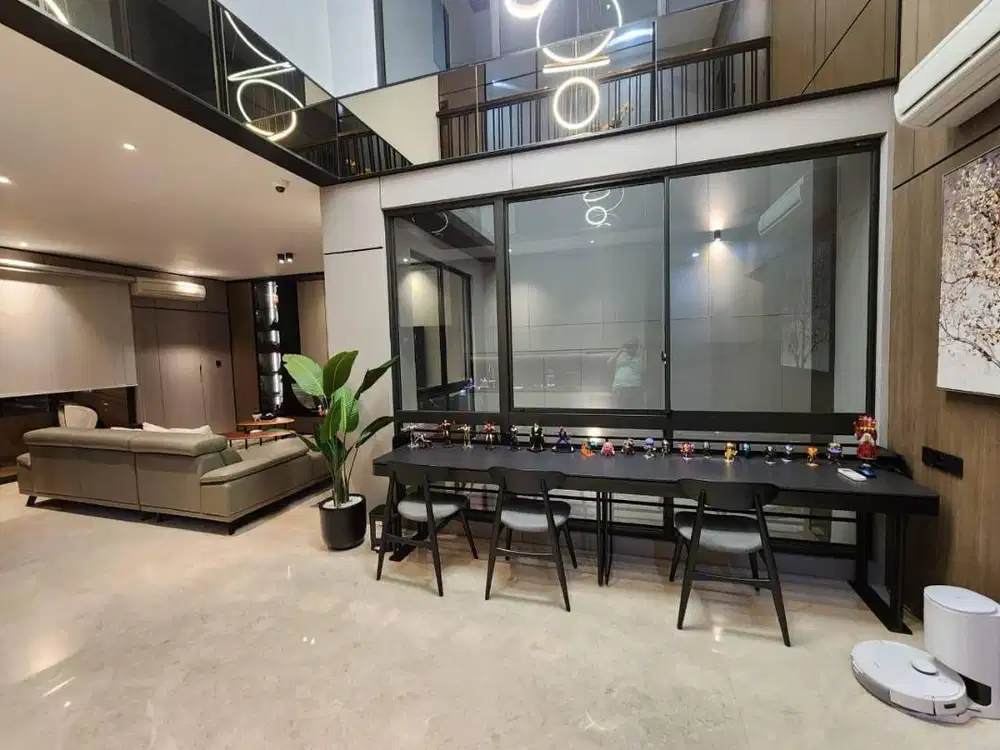 Dijual Rumah Luxury Home Full Furnished The Zora BSD Tangerang Selatan