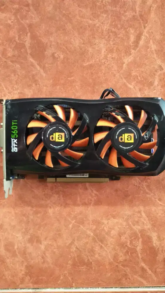 Nvidia GTX 560ti 1gb gddr5 256 bit