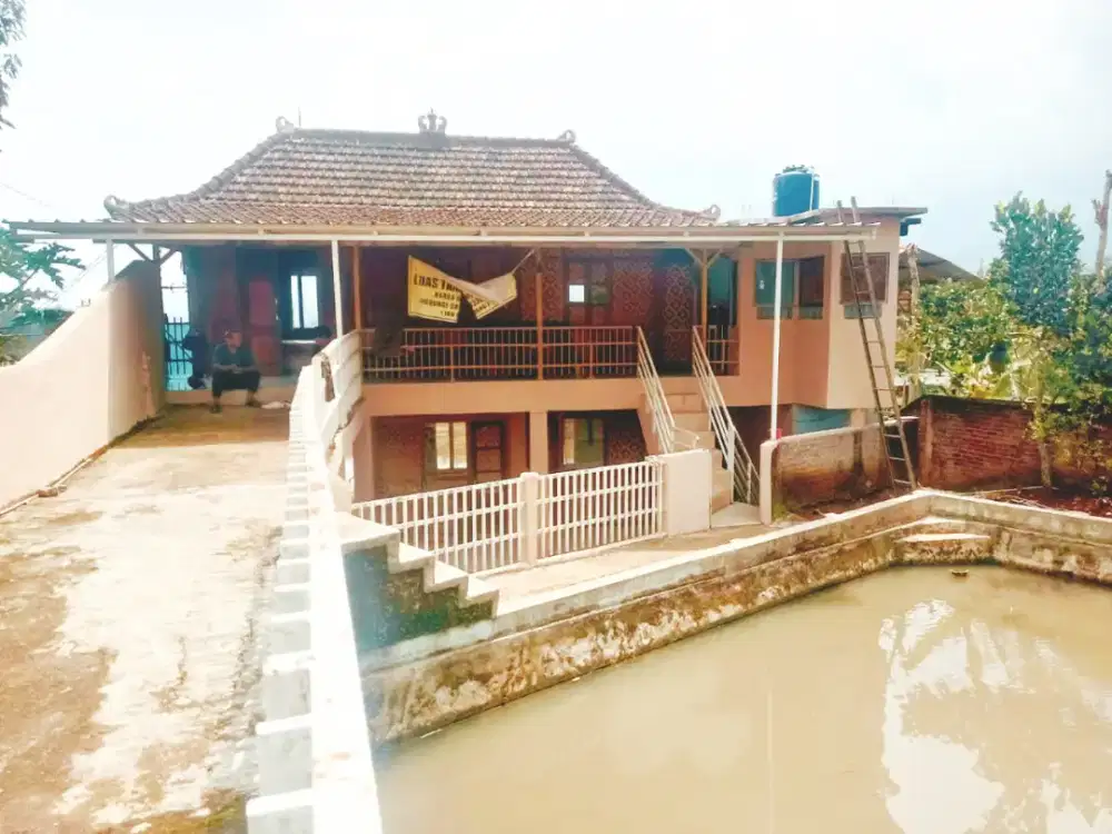 Jual Villa luas dan murah view pegunungan dan pesawahan