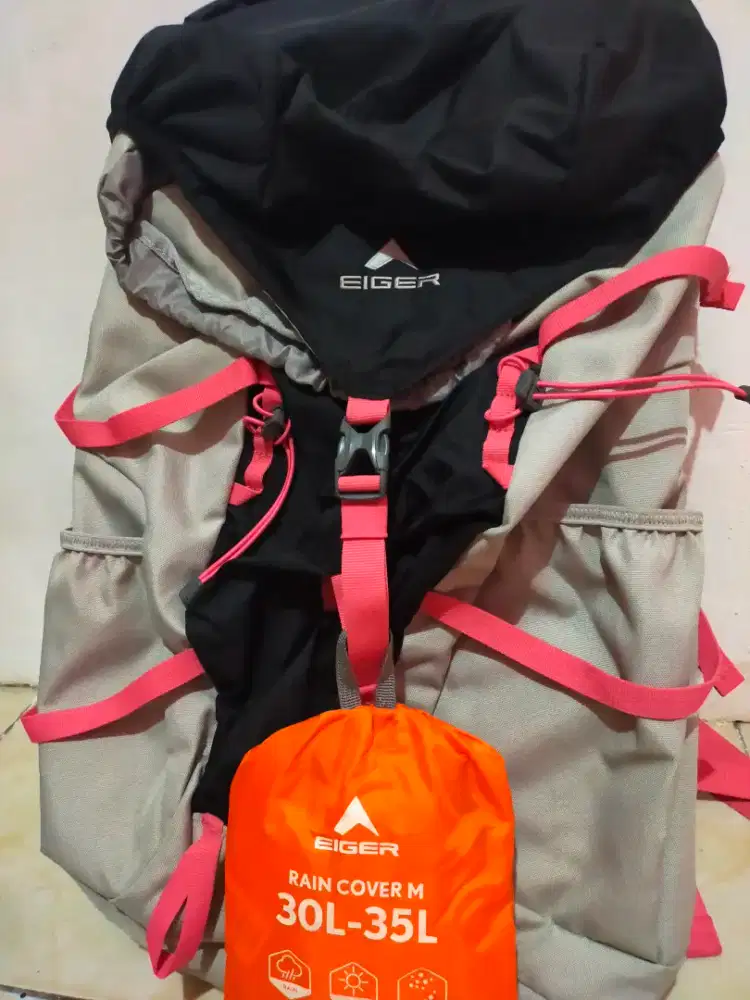 Preloved Tas Gunung Wanita Eiger