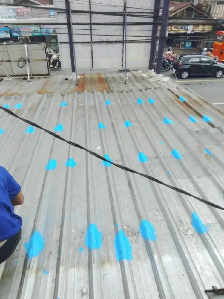 Tukang perbaikan atap bocor dinding dak rembes talang air renovasi DLL