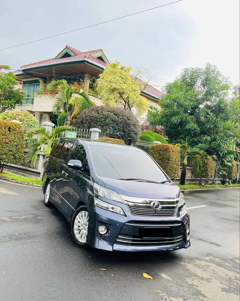 Toyota Vellfire ZG PremiumSound KM60 Kondisi Prima