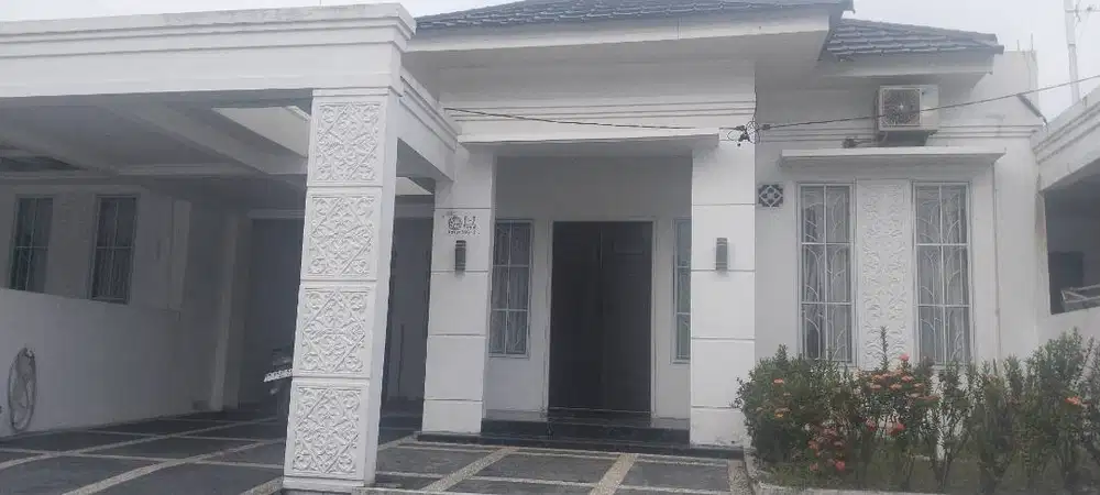 Rumah disewakan