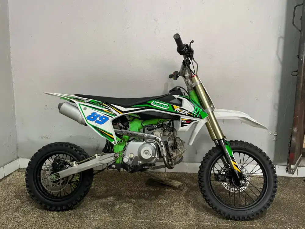 MINI TRIL 4TAK METIK