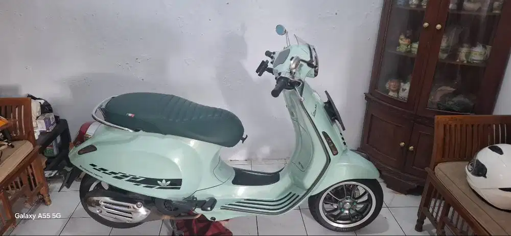 Vespa Primavera Green Relax