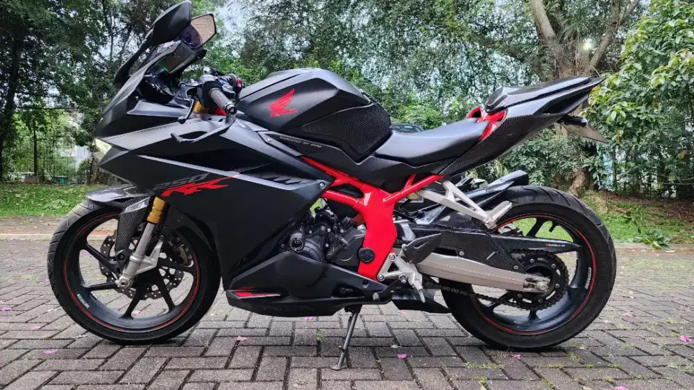 CBR 250 RR 2019 non ABS FOR SALE